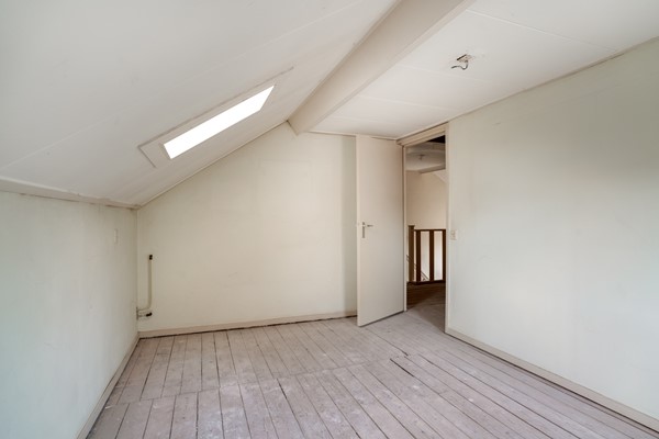 Foto - Te koop: Burg Van Rielstraat 5, 6987 AX Giesbeek